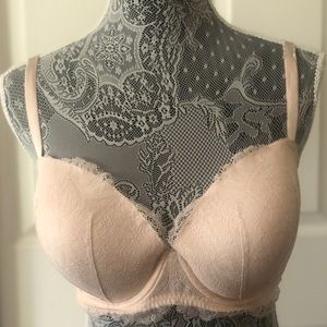 Victoria Secrets Dream Angels Pink Bra Size 36DD